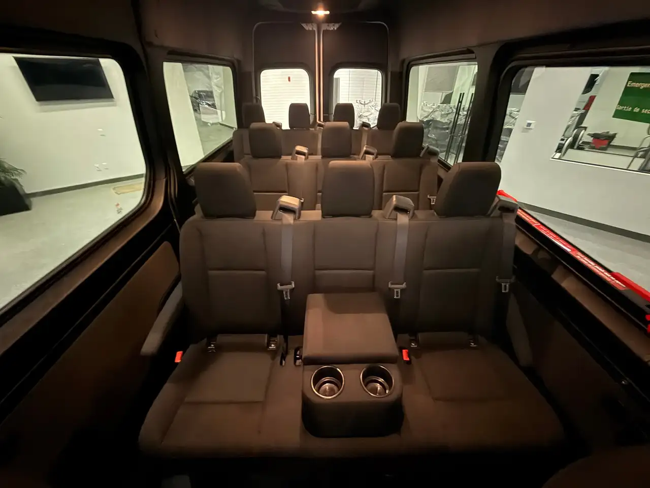 Mercedes-Benz Sprinter снимка Mercedes-Benz Sprinter