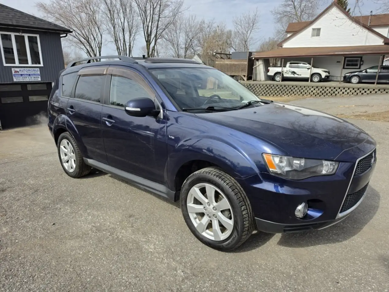Mitsubishi Outlander снимка Mitsubishi Outlander