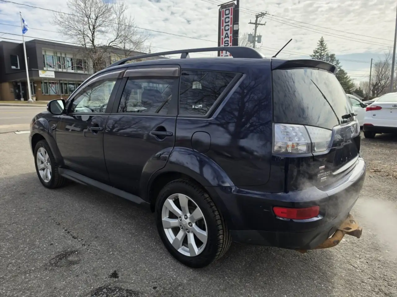 Mitsubishi Outlander снимка Mitsubishi Outlander