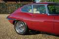 Jaguar E-Type 4.2 coupe series 1.5 Superb restored condition, Ma Rood - thumbnail 32