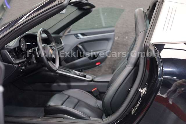 Porsche 992 911/992 Targa 4 S*Approved 12/26*PDLS*Sp.Ausp.