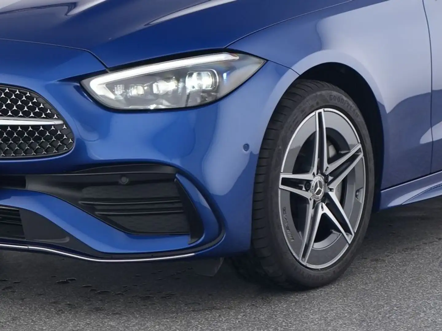 Mercedes-Benz C 300 T e AMG Line 2x LED+Distr+PANO+Advance+KAM Blau - 2