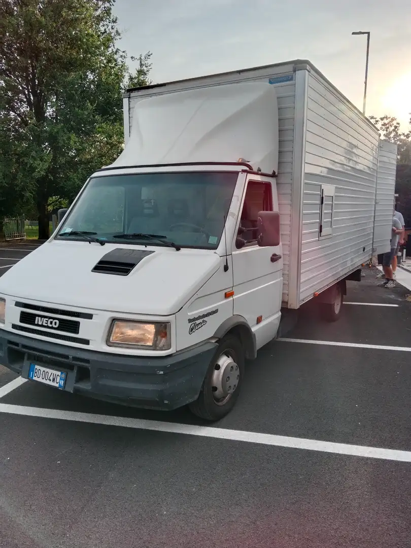 Iveco Daily Basic Blanco - 1