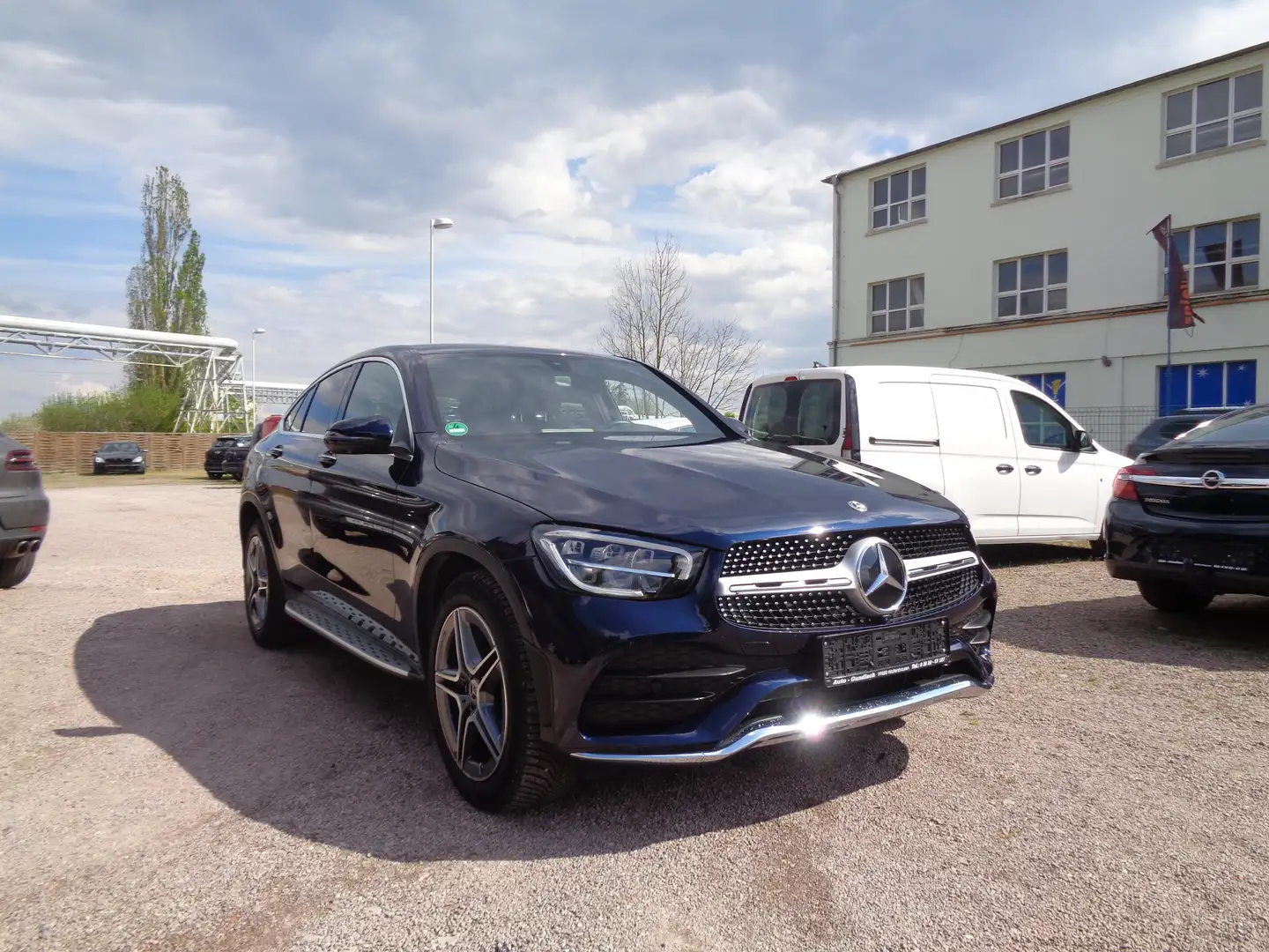 Mercedes-Benz GLC 300 GLC 300 d 4Matic AMG 1.Hand Modrá - 2