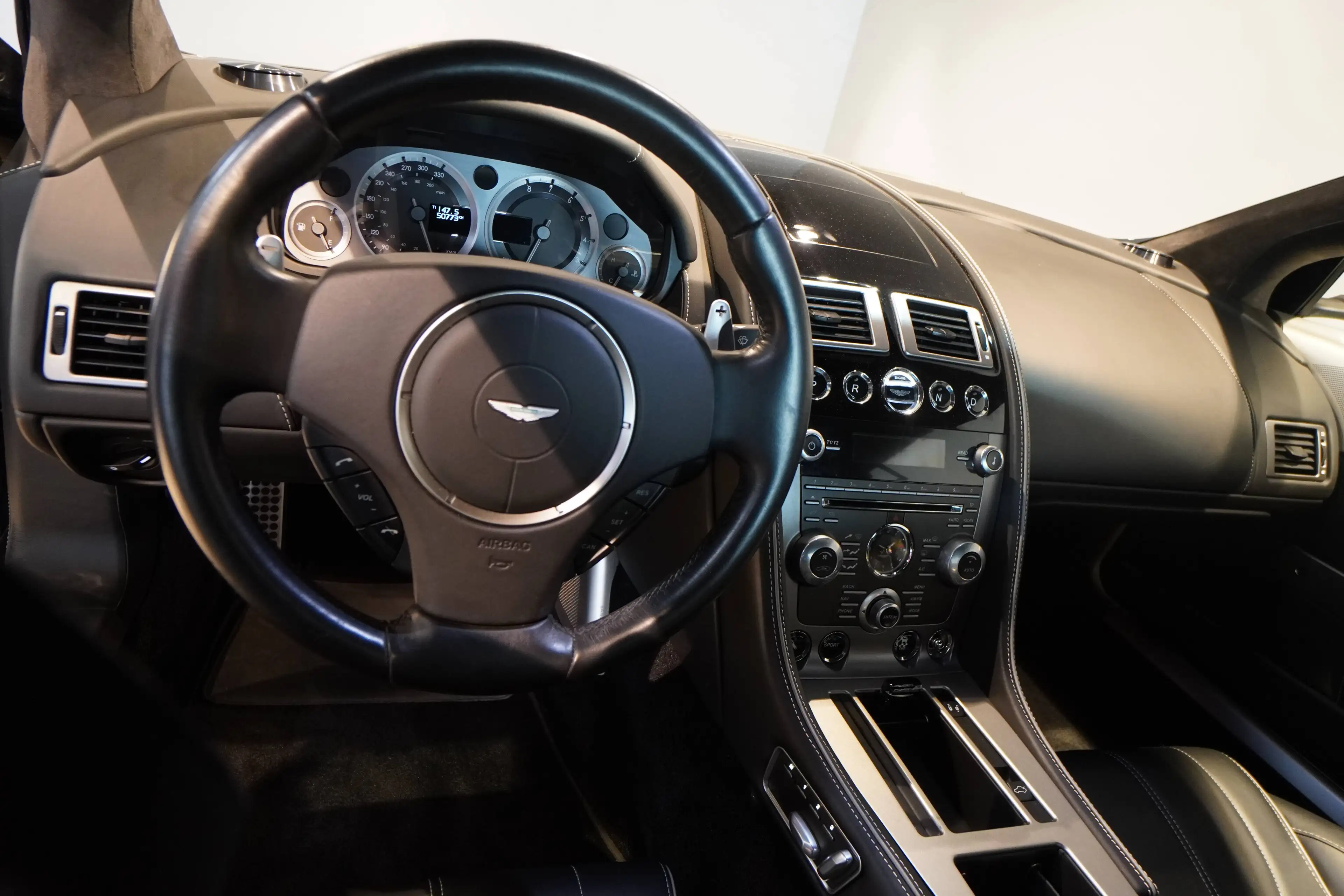 Aston Martin Virage Coupé 6.0 V12*einer von 617*Ufrei*BRD*B&O*Top-Zst — photo 7