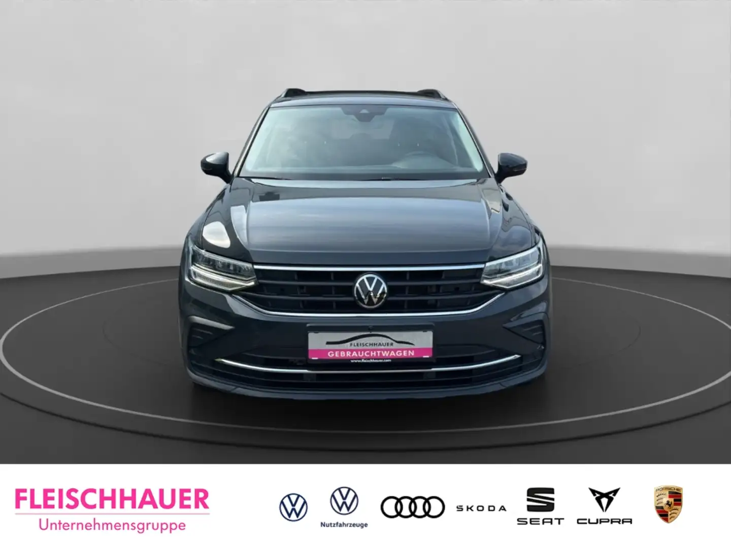 Volkswagen Tiguan eHybrid TSI 1,4 Life Navi+CarPlay+RearView+LED Grau - 2