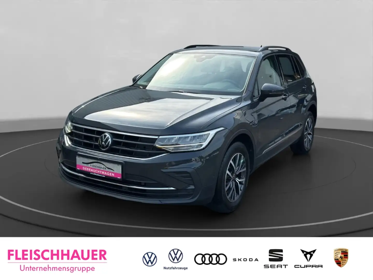 Volkswagen Tiguan eHybrid TSI 1,4 Life Navi+CarPlay+RearView+LED Grau - 1