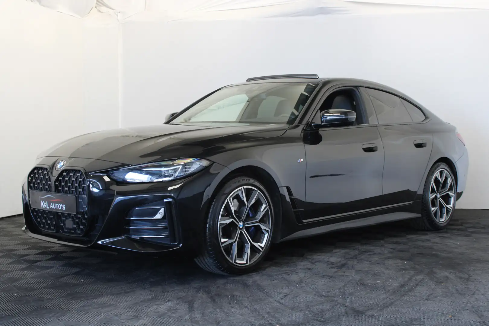 BMW 420 4-serie Gran Coupé 420i High Executive |M Sport|Pa Zwart - 1