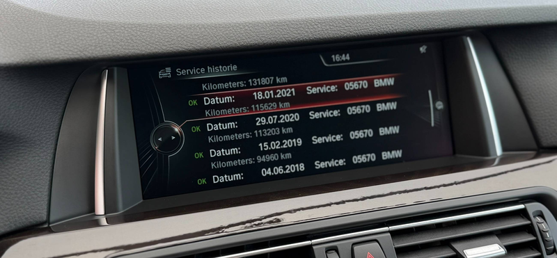 BMW 520 dA Touring Euro6 Pano Leder Led CruiseC. Garantie! — photo 14