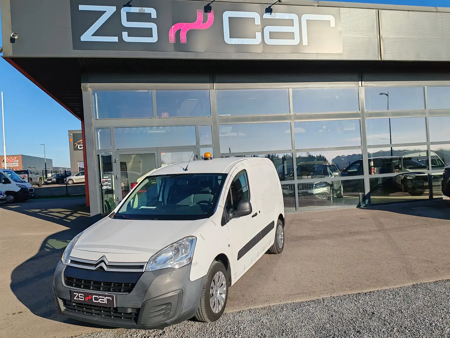 Citroen Berlingo 1.6 hdi e-90 cv 3 PLACES Weiß - 1