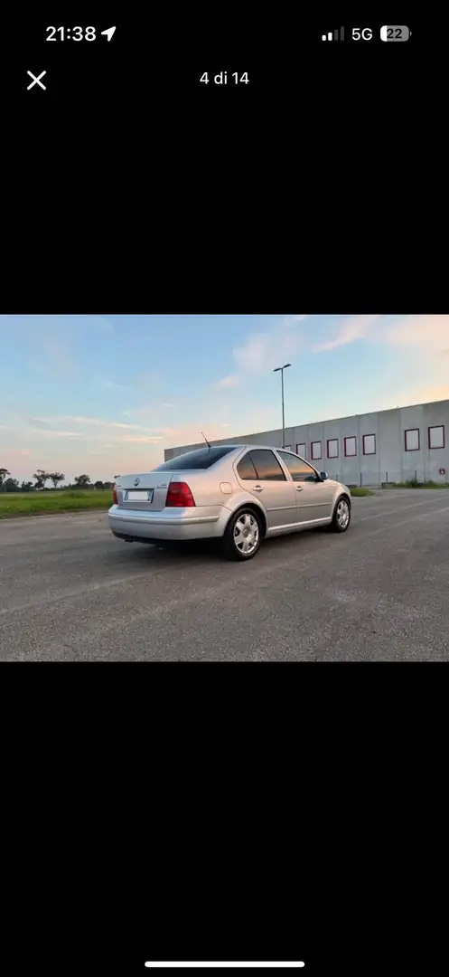Volkswagen Bora 2.0 Highline 4motion - 2