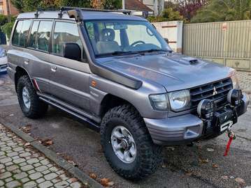 Montero 3.2 DI-D Summit Summit