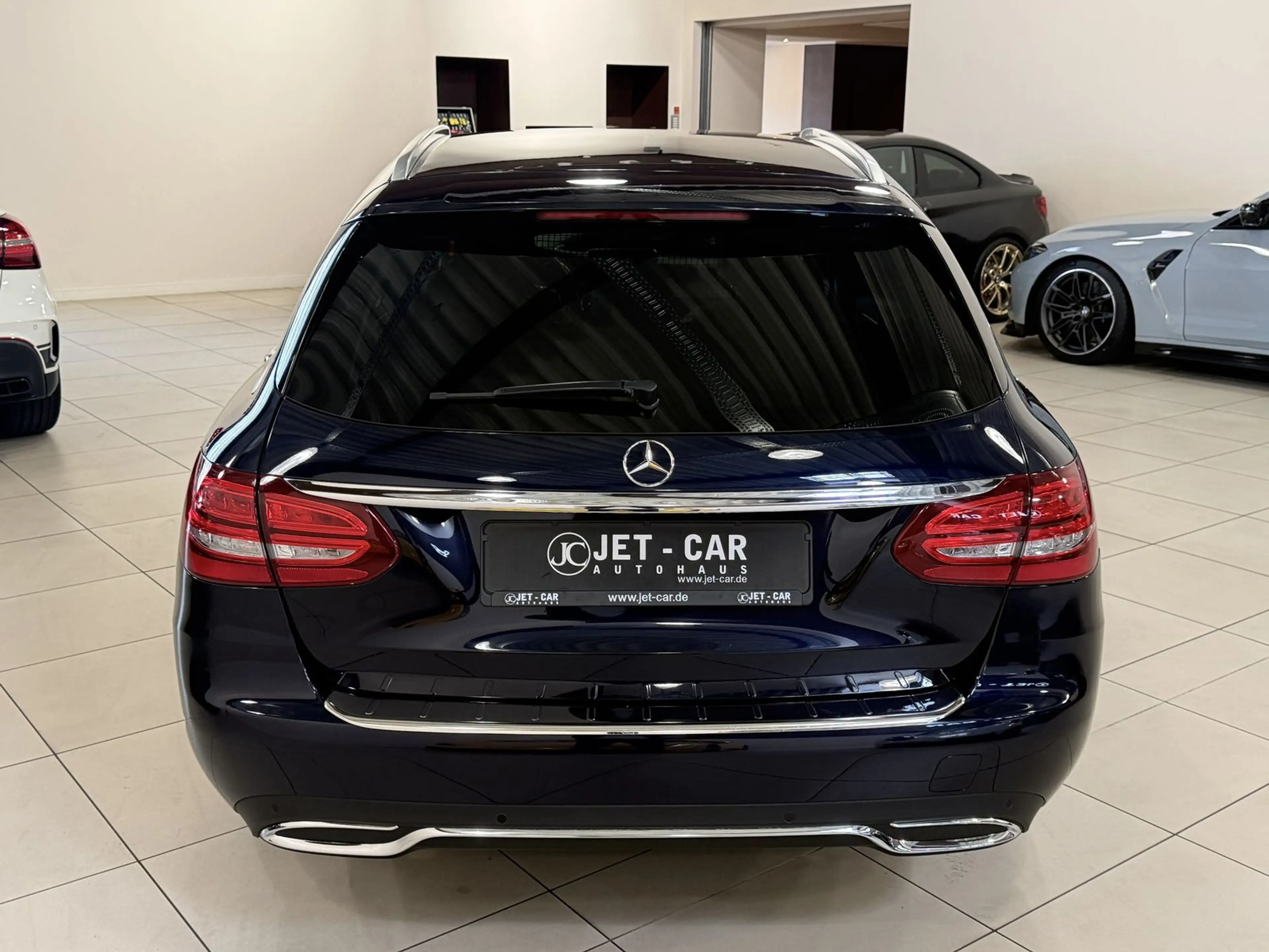 Mercedes-Benz C 180 Avantgarde Int.-/Ext.-HUD-Kamera-Distronic — photo 7