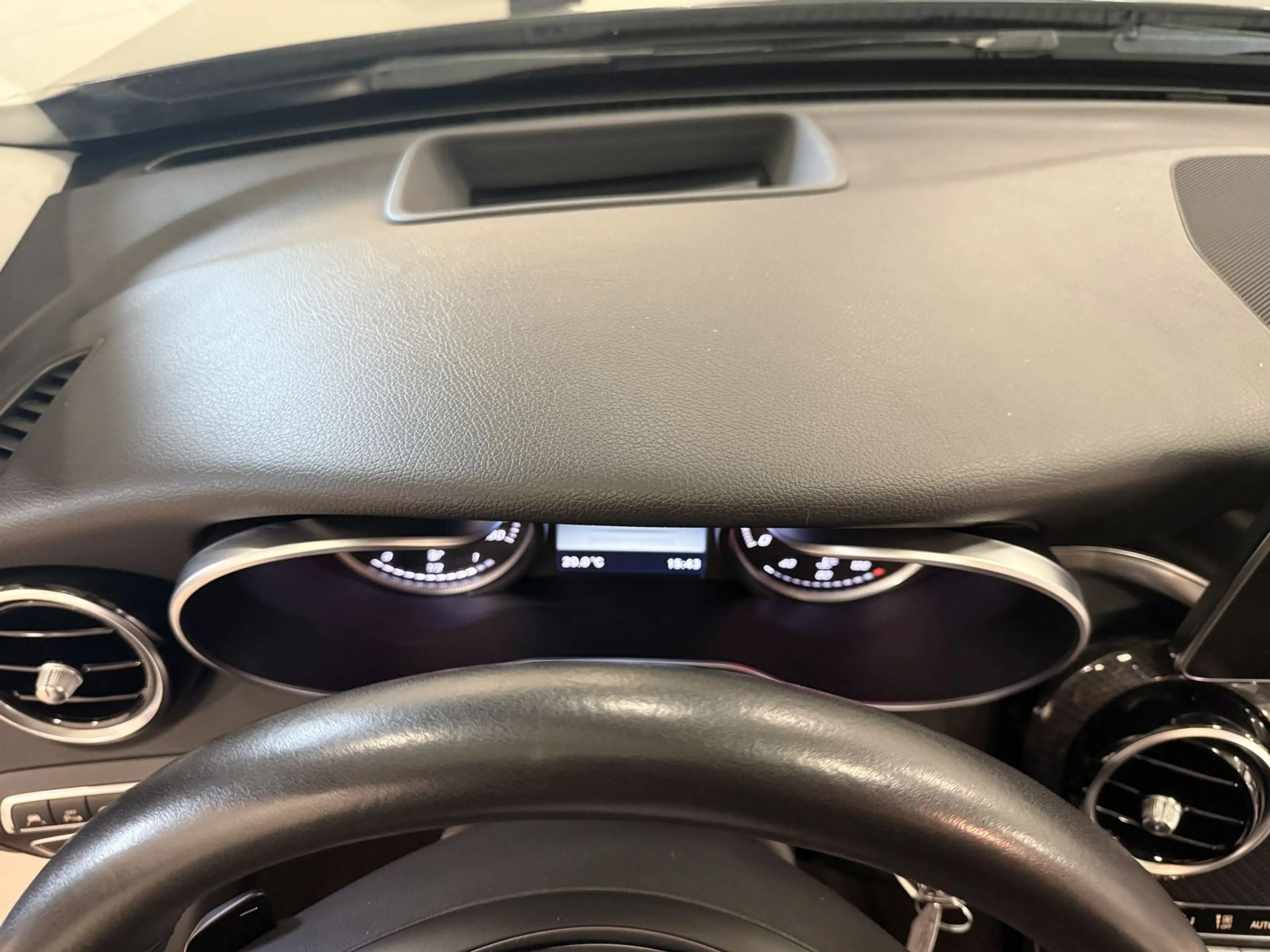 Mercedes-Benz C 180 Avantgarde Int.-/Ext.-HUD-Kamera-Distronic — photo 15