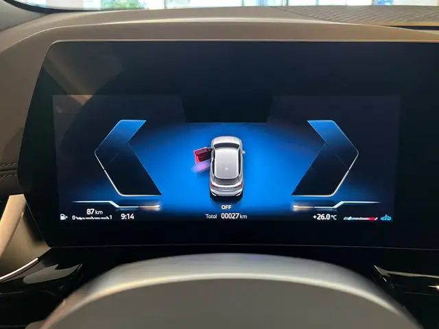 BMW 2 Series view 12