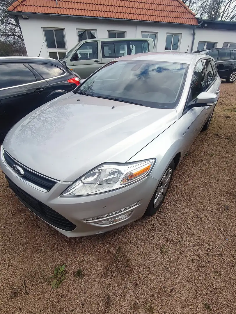 Ford Mondeo Trend - 1