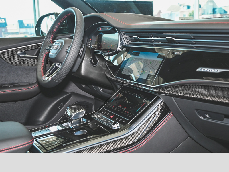 Audi Q8 50 TDI quattro competition plus — photo 10