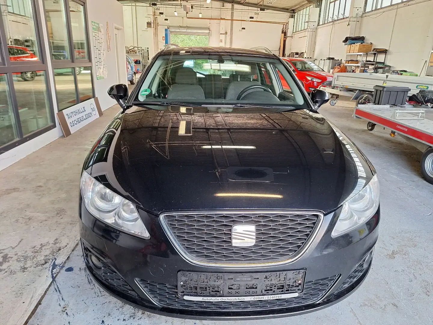 SEAT Exeo ST 2.0 TDI CR 105kW Style Schwarz - 2