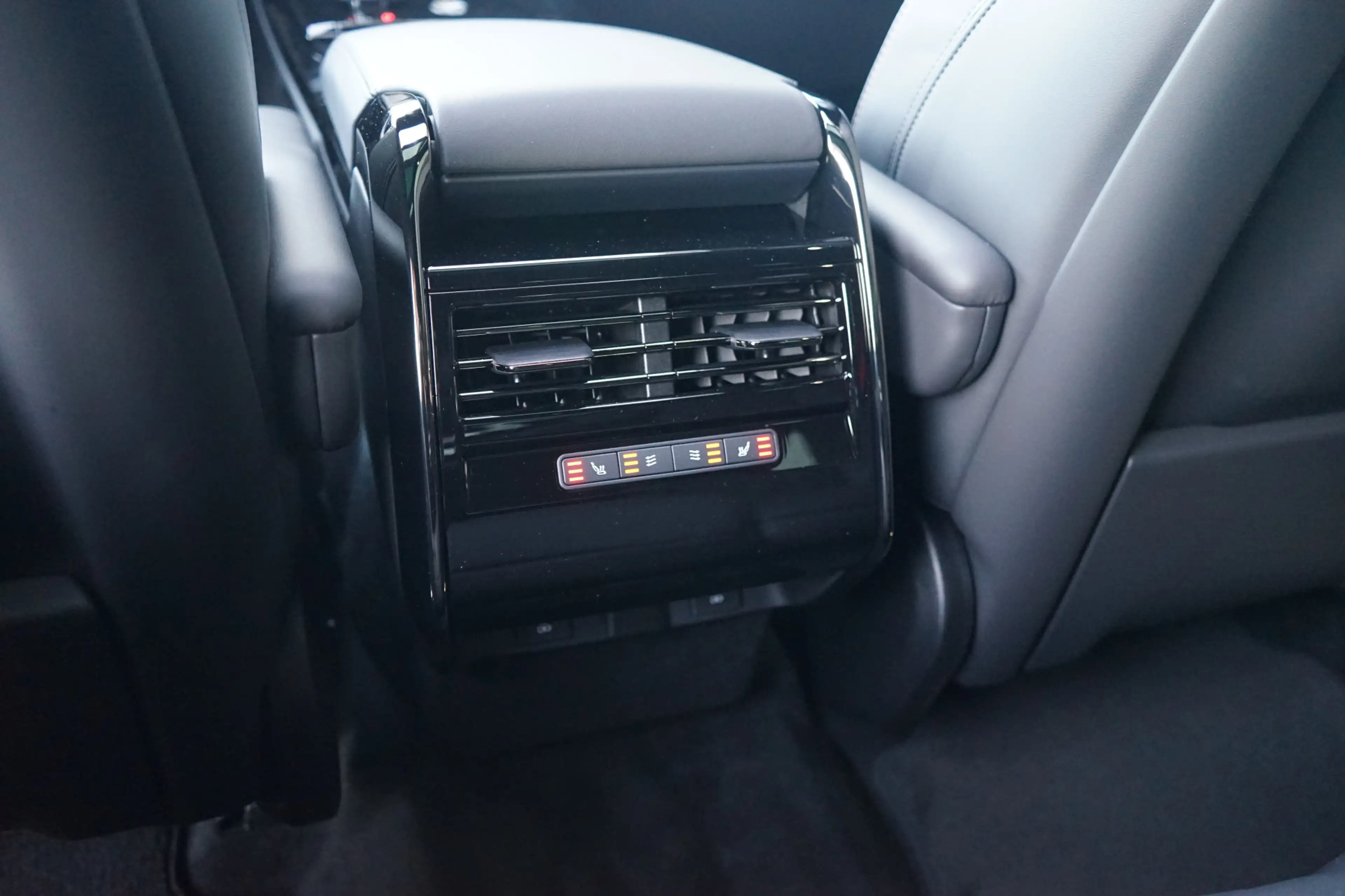 Land Rover Range Rover Sport 3.0 P460e BATTERSEA EDITION PHEV | Stoel ventilati — photo 27