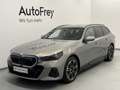 BMW i5 xDrive40 Grau - thumbnail 1