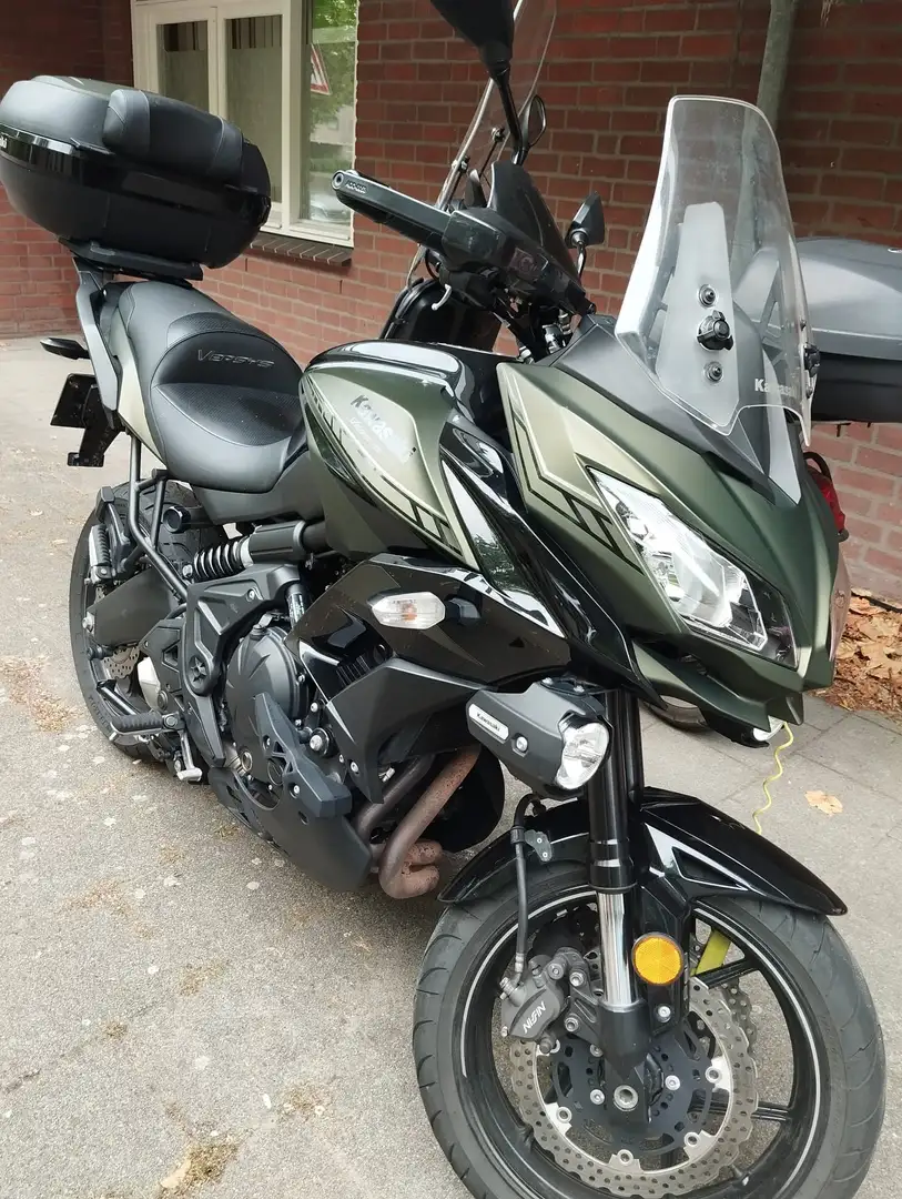 Kawasaki Versys 650 GT model - 2