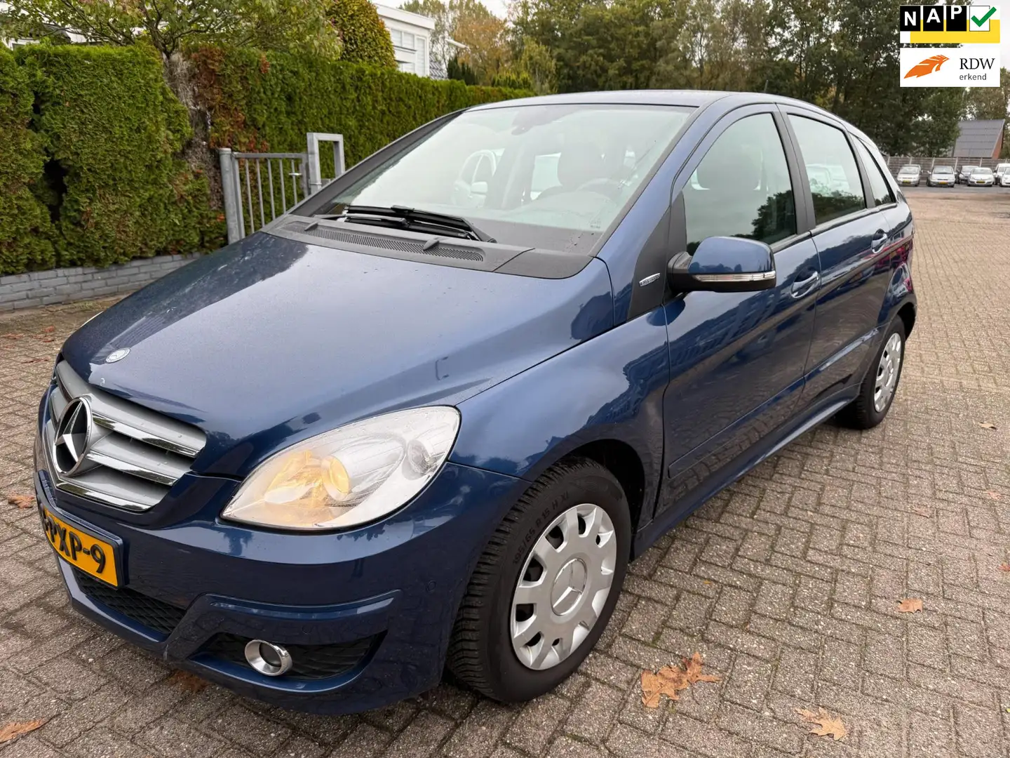 Mercedes-Benz B 160 BlueEFF. 5DRS Business Class ECC PDC CRUISE BL.TOO Blau - 1