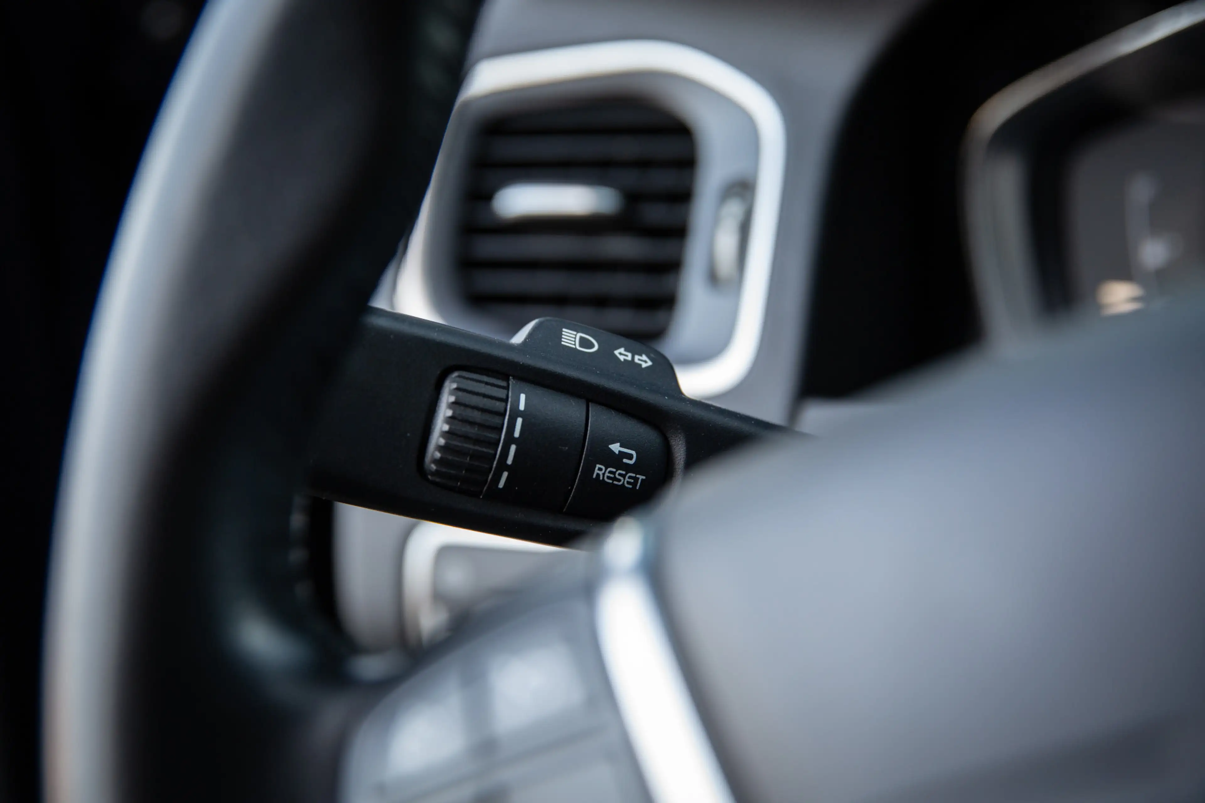 Volvo V60 2.0 T4 Summum , Schuif/Kanteldak, Memory, Leder, C — photo 13