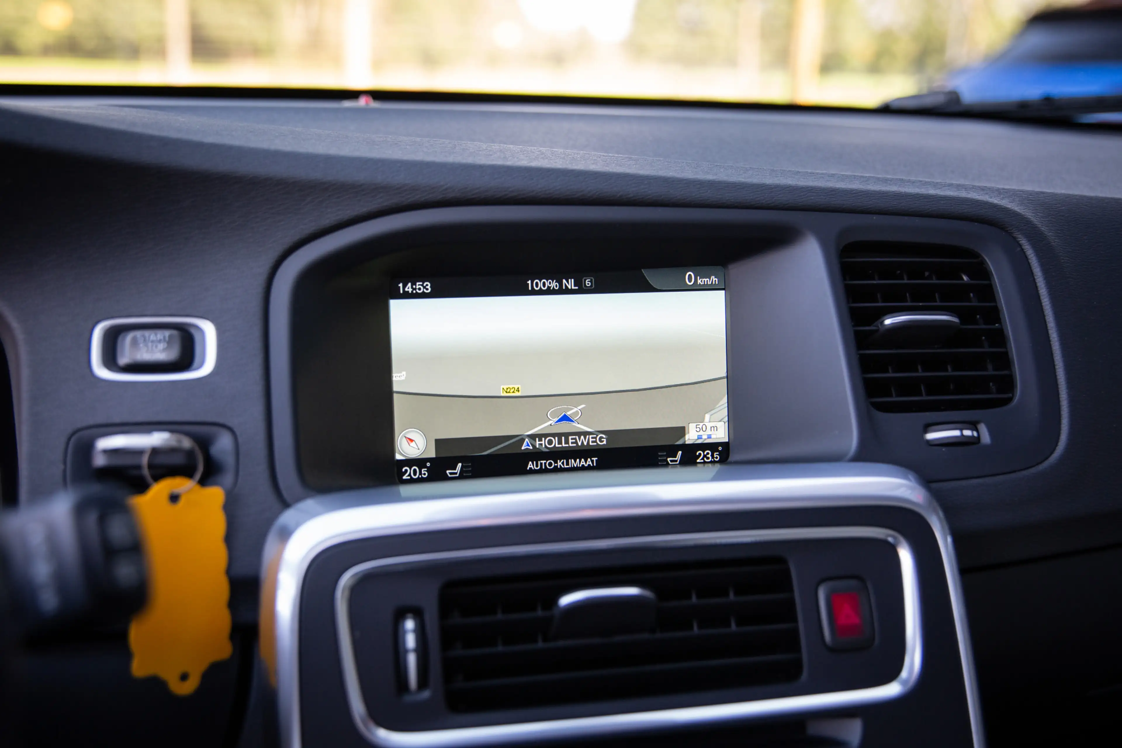 Volvo V60 2.0 T4 Summum , Schuif/Kanteldak, Memory, Leder, C — photo 16
