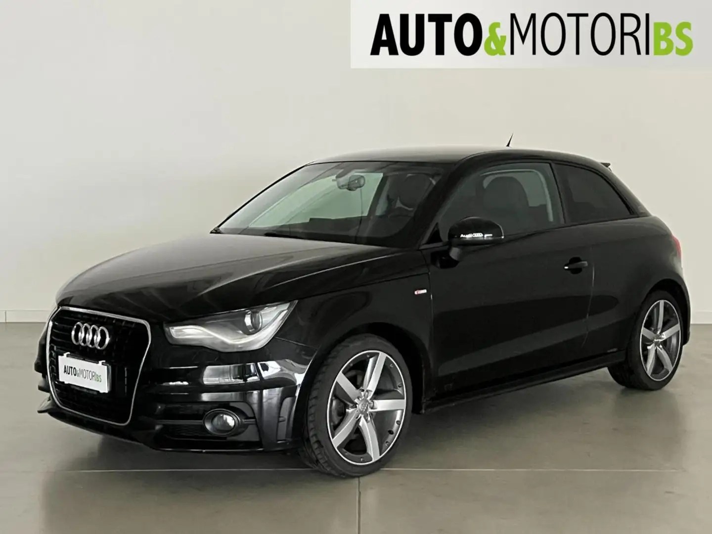 Audi A1 1.6 TDI 105 CV Ambition Nero - 1