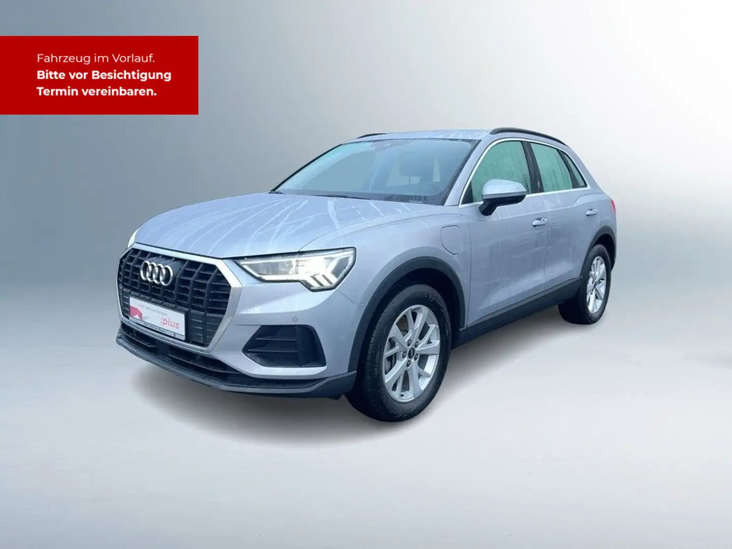 Audi Q3 45 TFSI e LED Navi VC RFK Silber - 2