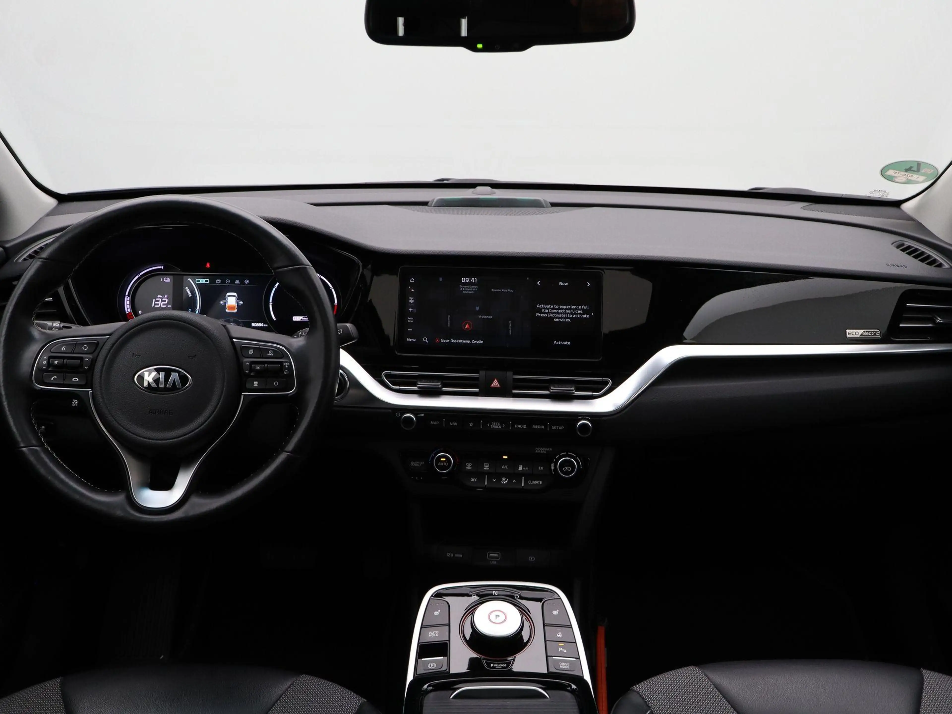 Kia e-Niro DynamicPlusLine 64 kWh Open Dak | Stoelverwarming — photo 9