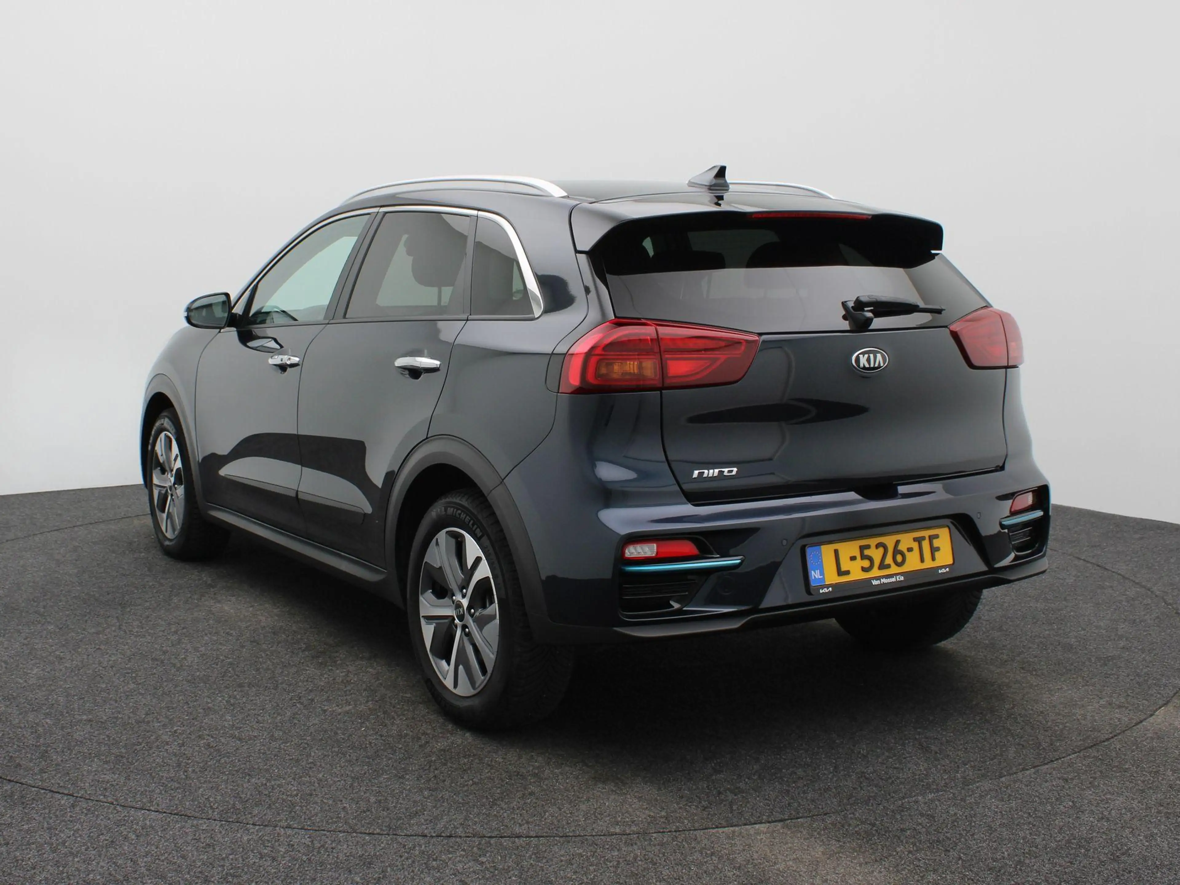 Kia e-Niro DynamicPlusLine 64 kWh Open Dak | Stoelverwarming — photo 4