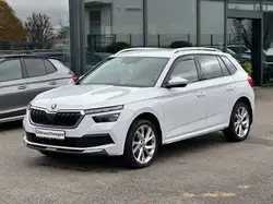 Skoda Kamiq Style 1.5 TSI LED AHK Navi ACC Kamera 18"