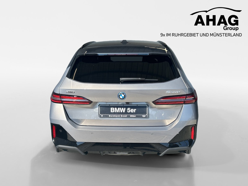 BMW 550 e xDrive — photo 5