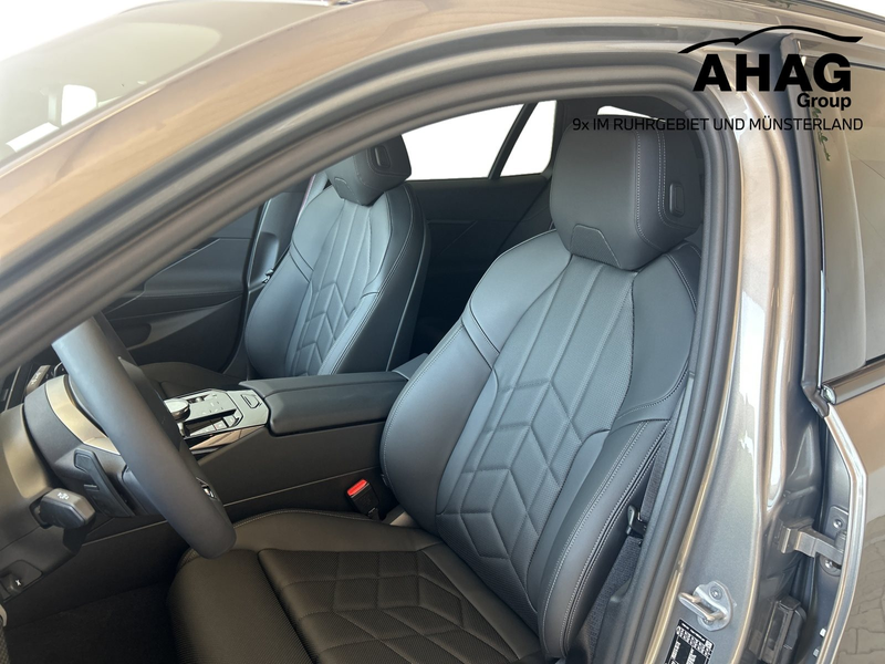 BMW 550 e xDrive — photo 7