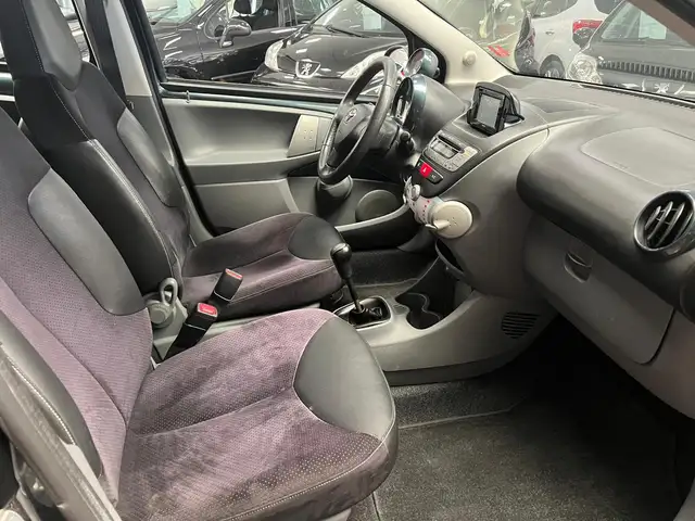 Toyota Aygo view 23