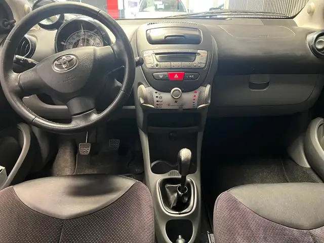 Toyota Aygo view 15