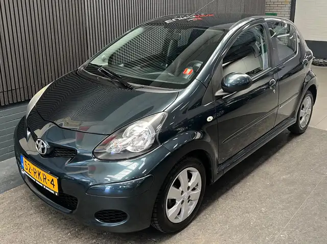Toyota Aygo view 6