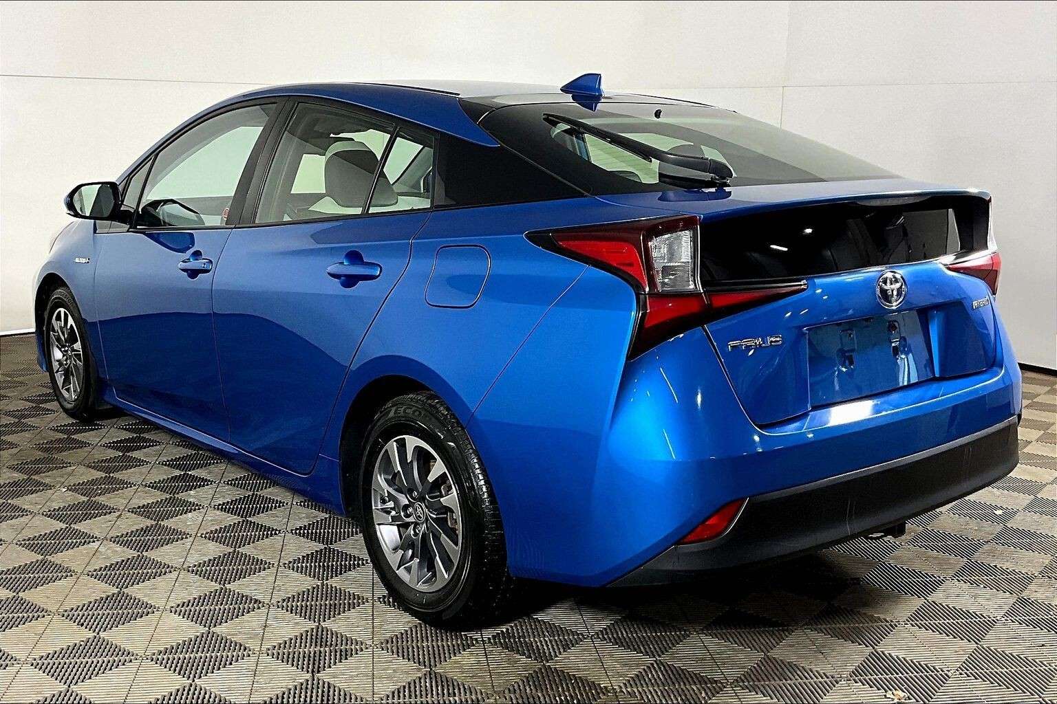 used 2019 Toyota Prius car, priced at $18,998