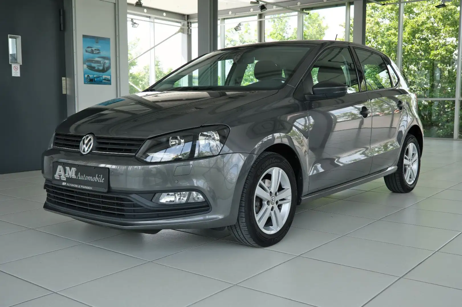 Volkswagen Polo V Trendline Sitzheizung PDC DeutschesFZ Gris - 1