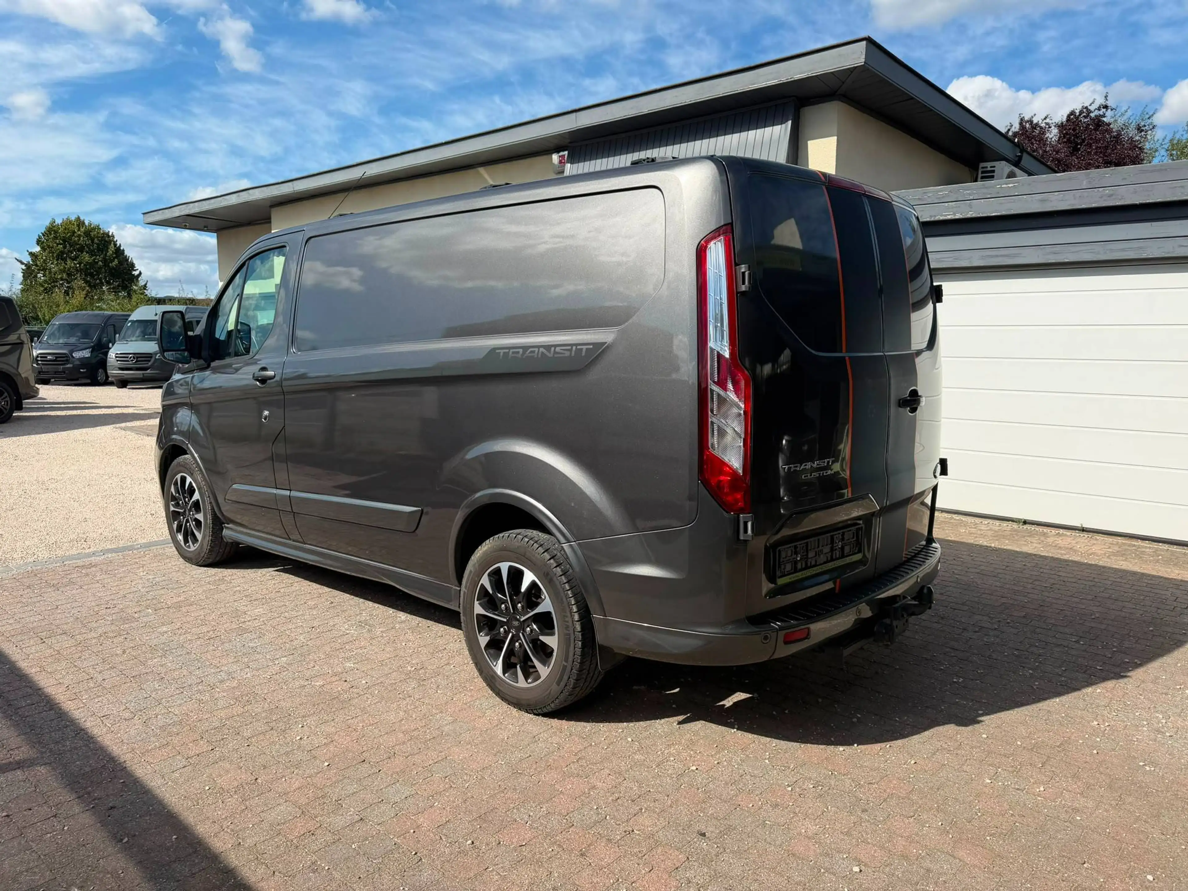 Ford Transit Custom 2.0TDCI * SPORT * 185PK * L1 * CAMERA * TREKHAAK * 22273 + BTW — photo 2