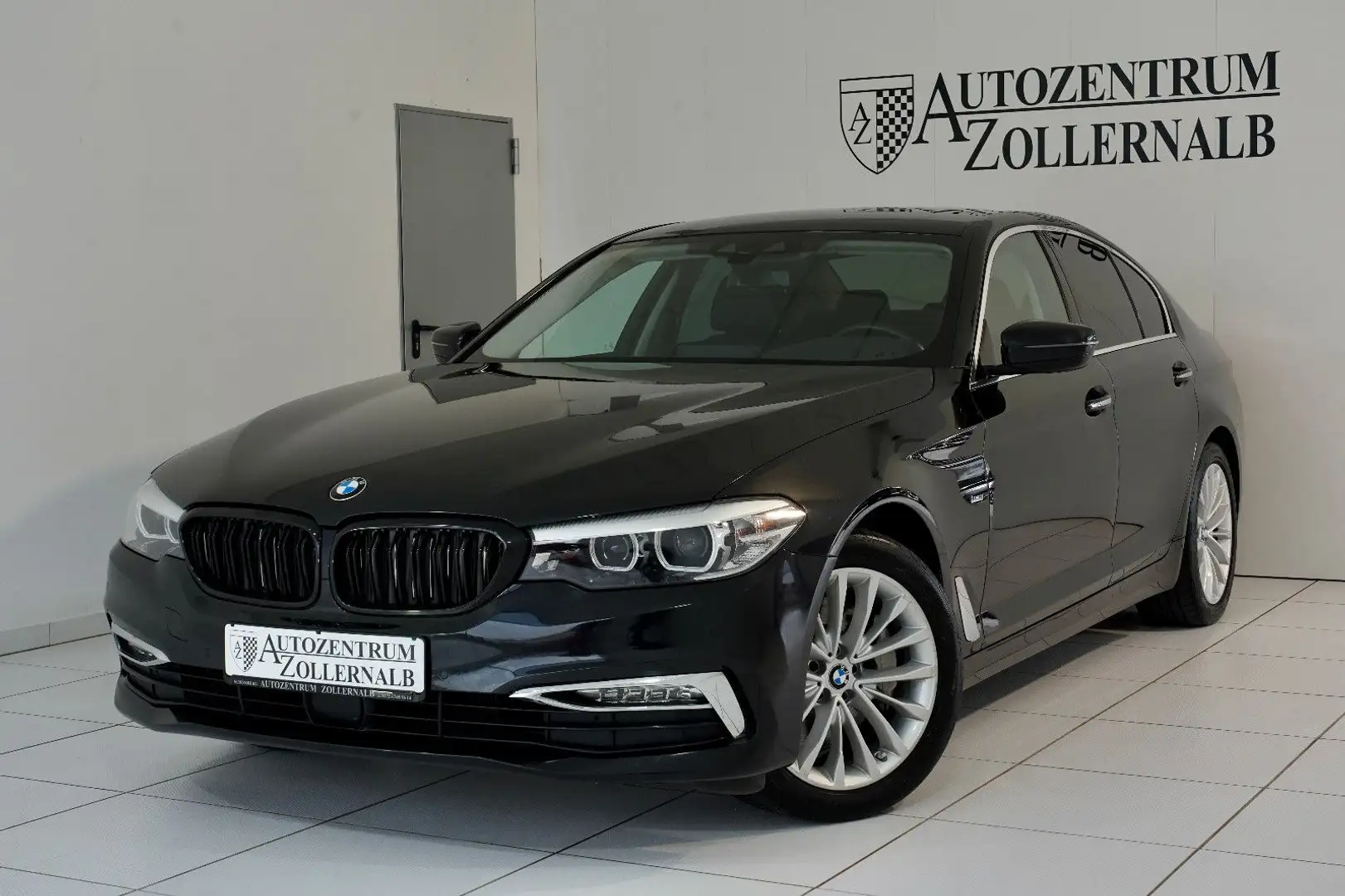 BMW 530 d xDrive Aut. Luxury Line *D.A.-PLUS*HUD*LED* Noir - 1