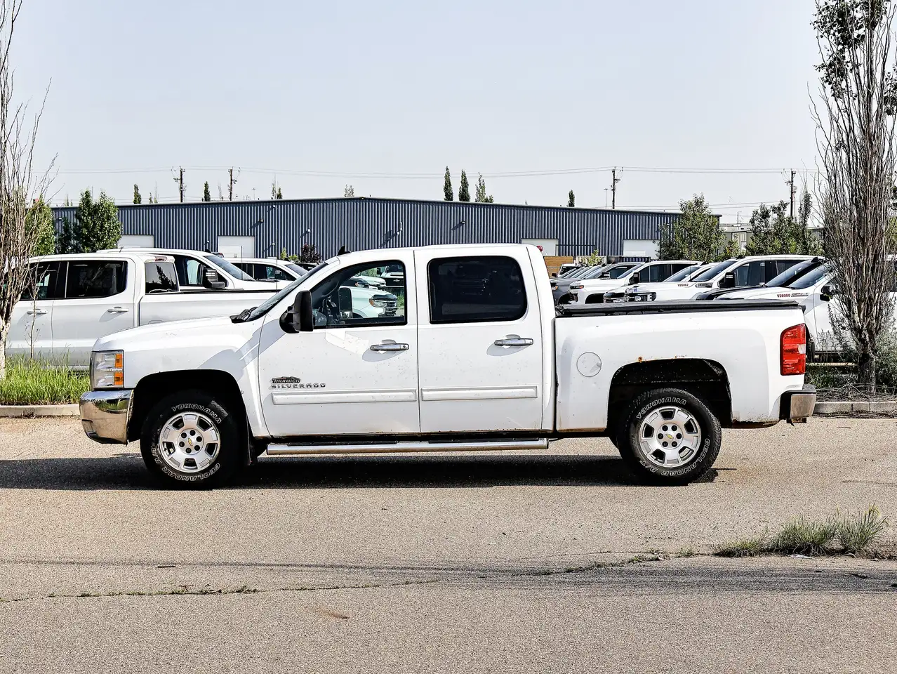 Chevrolet Silverado 1500 снимка Chevrolet Silverado 1500
