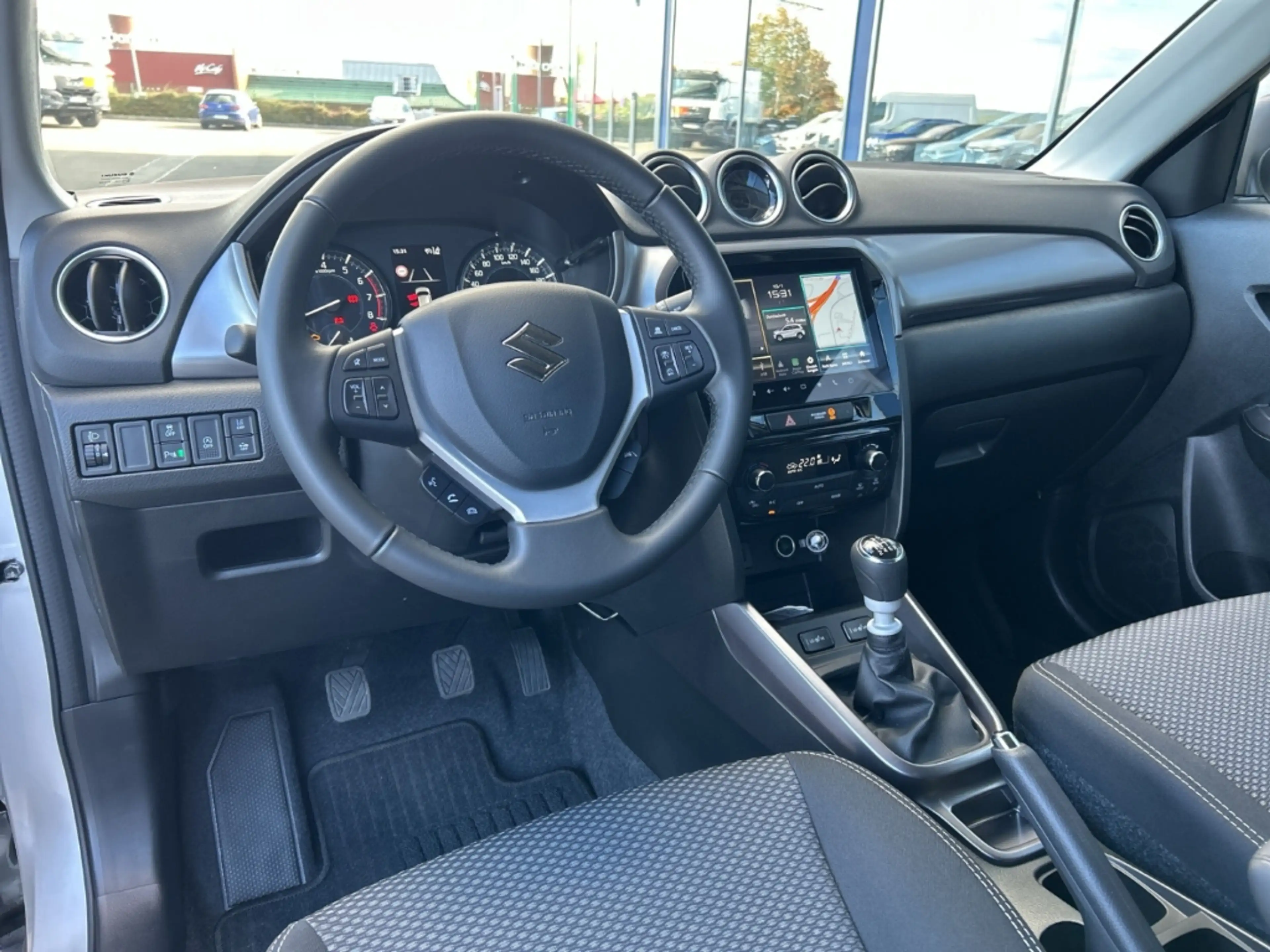 Suzuki Vitara 1.4GL+ Mild Hybrid 48V LED Navi RFK LM 17 SHZ Blue — photo 8