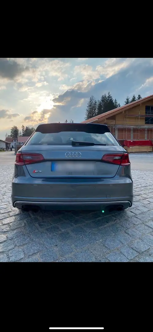 Audi S3 2.0 TFSI quattro Grau - 2