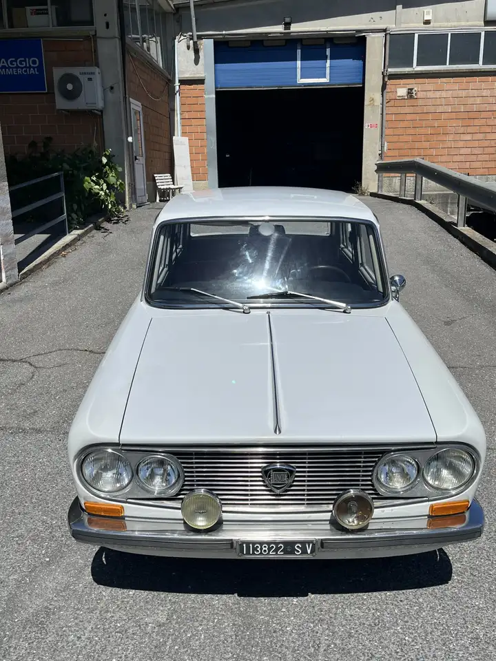 Lancia Fulvia Berlina, foto 2