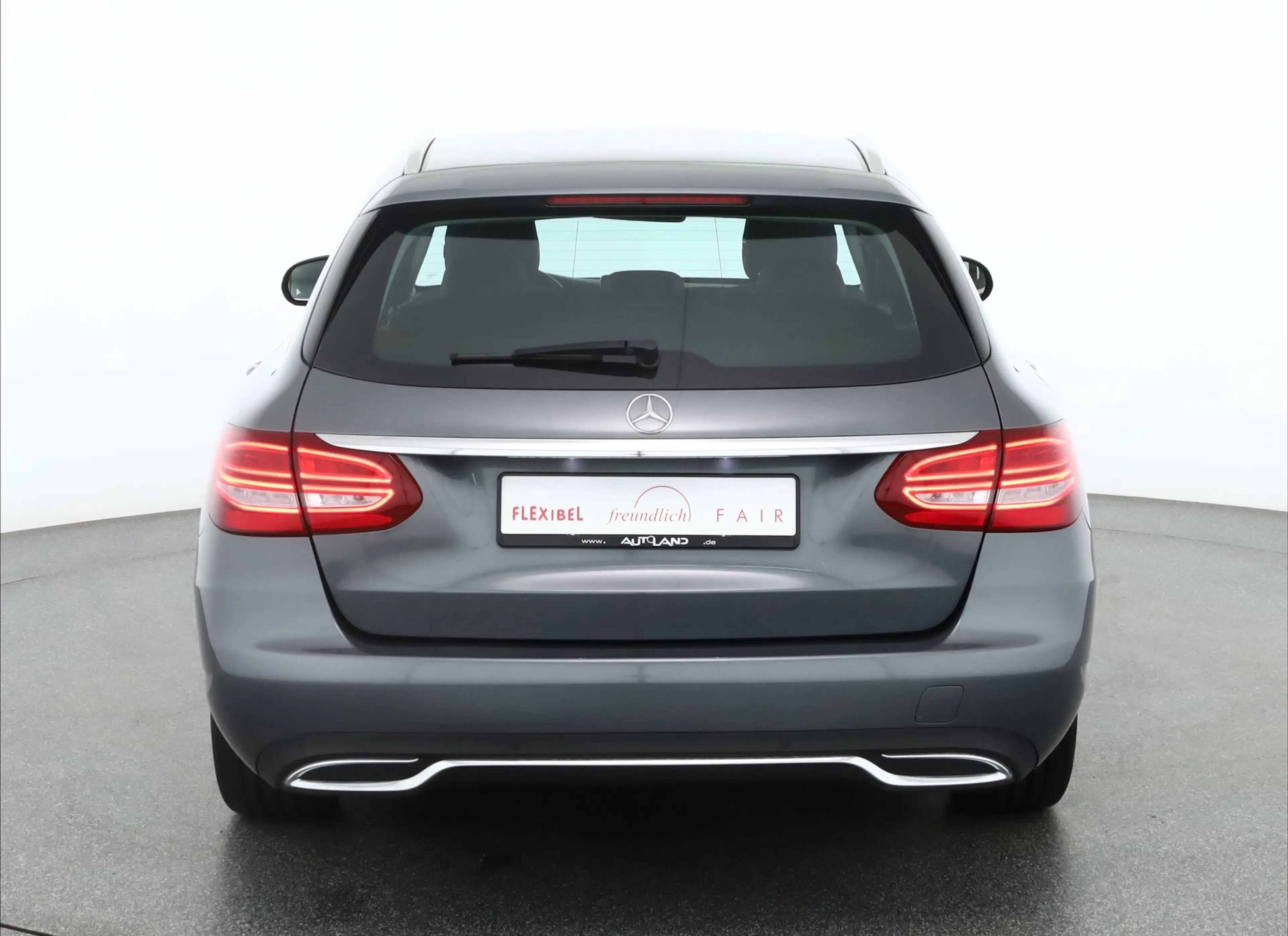 Mercedes-Benz C 180 C180 T Avantgarde LED Navi Sitzheizung Tempomat — photo 4