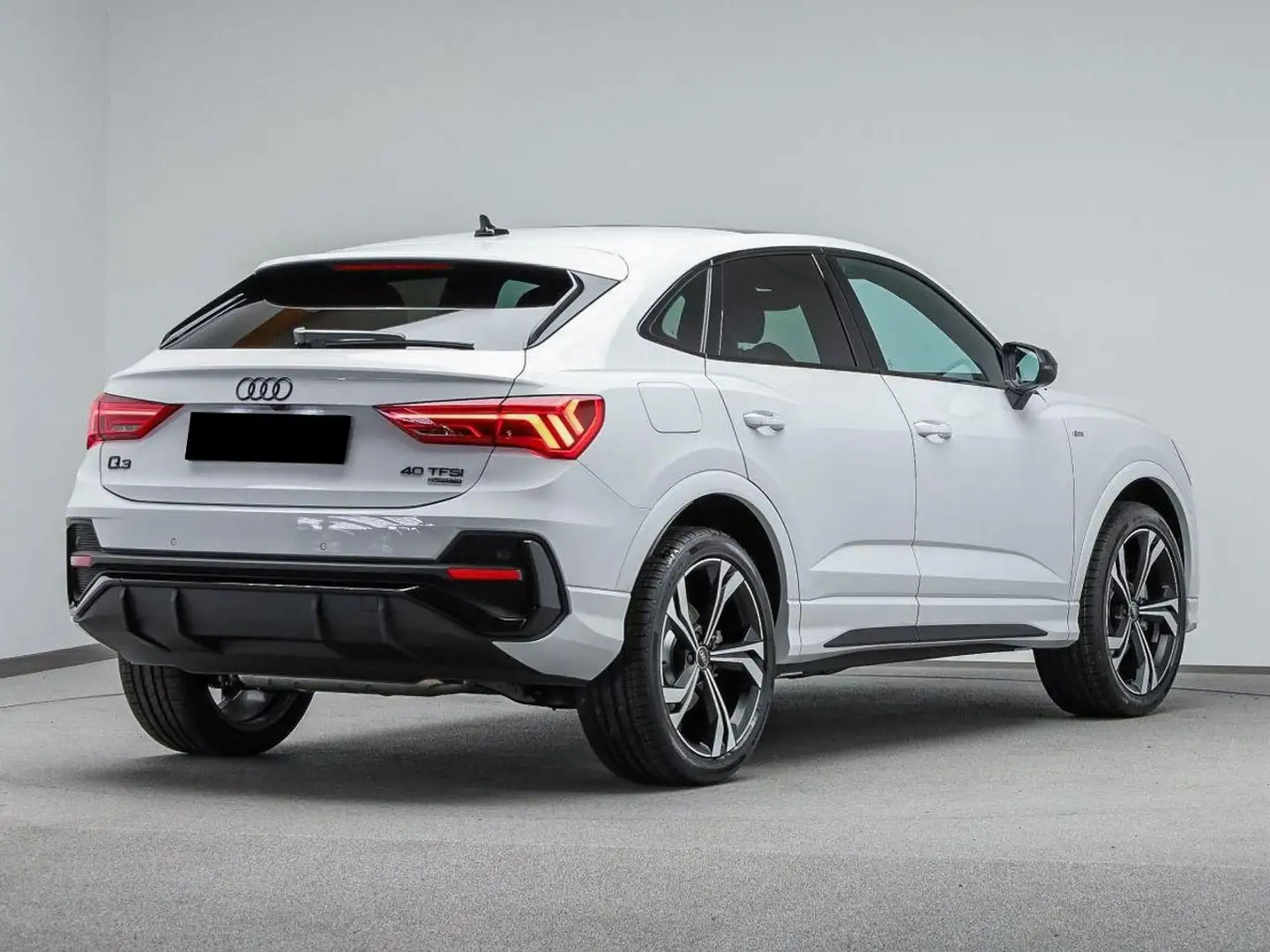 Audi Q3 Sportback 40 TFSI S line Quattro S tronic Bianco - 2
