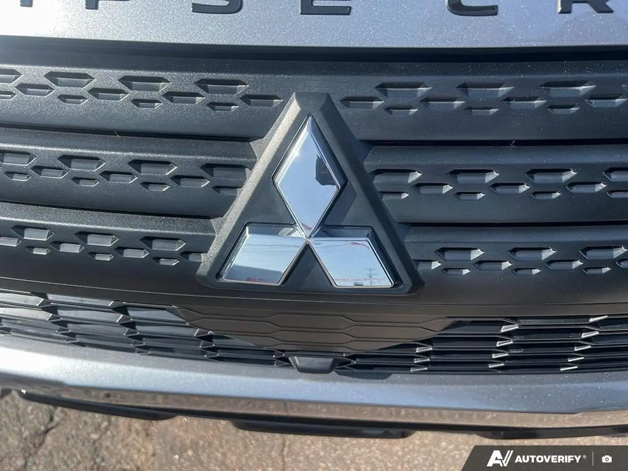 Mitsubishi Eclipse Cross снимка Mitsubishi Eclipse Cross
