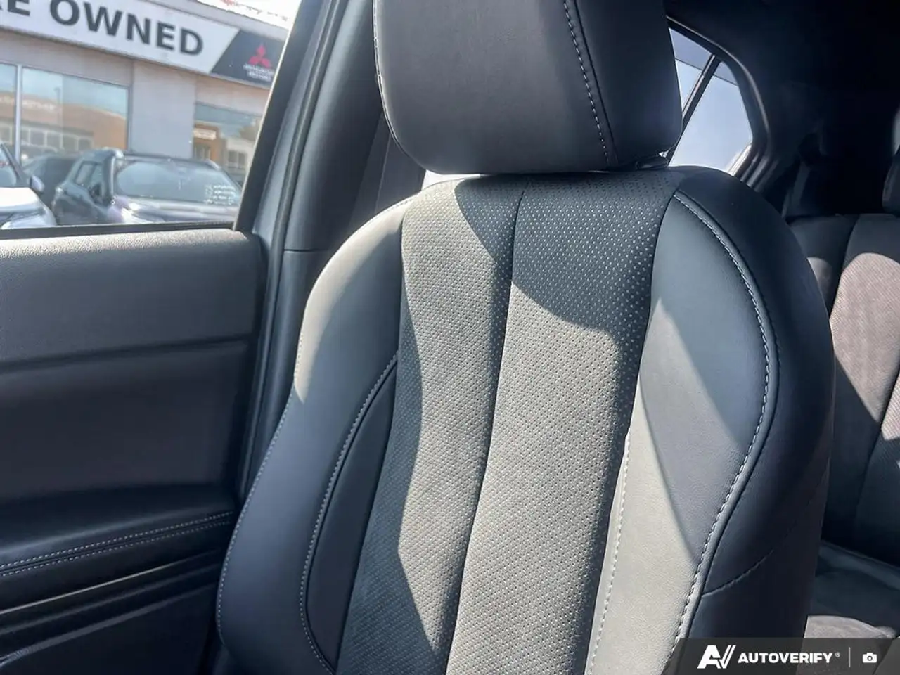 Mitsubishi Eclipse Cross снимка Mitsubishi Eclipse Cross